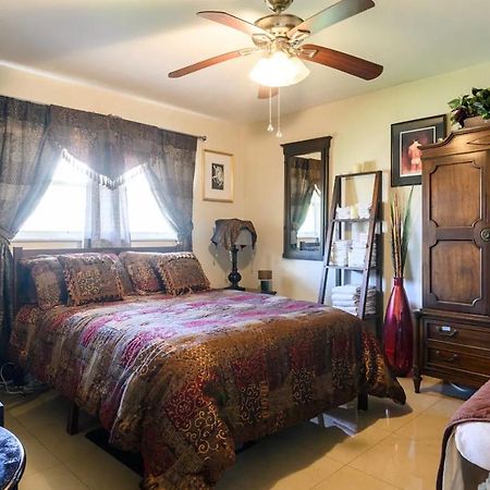 دانيا بيتش Sherry'S Place Home & Apartments المظهر الخارجي الصورة