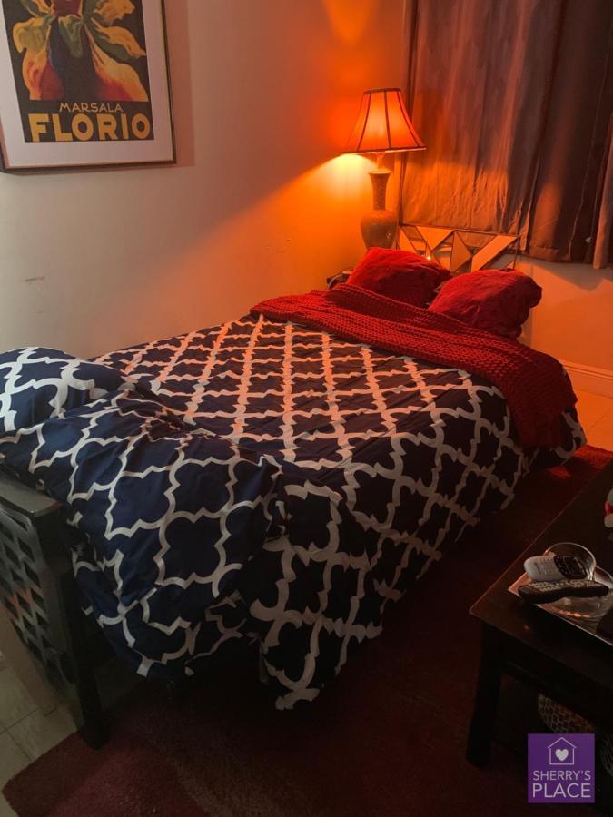 دانيا بيتش Sherry'S Place Home & Apartments المظهر الخارجي الصورة